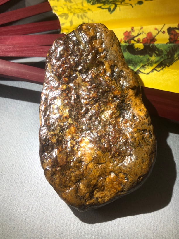 河磨玉原石大手把件