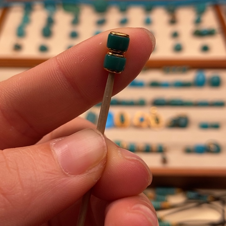 绿松石配饰未镶嵌