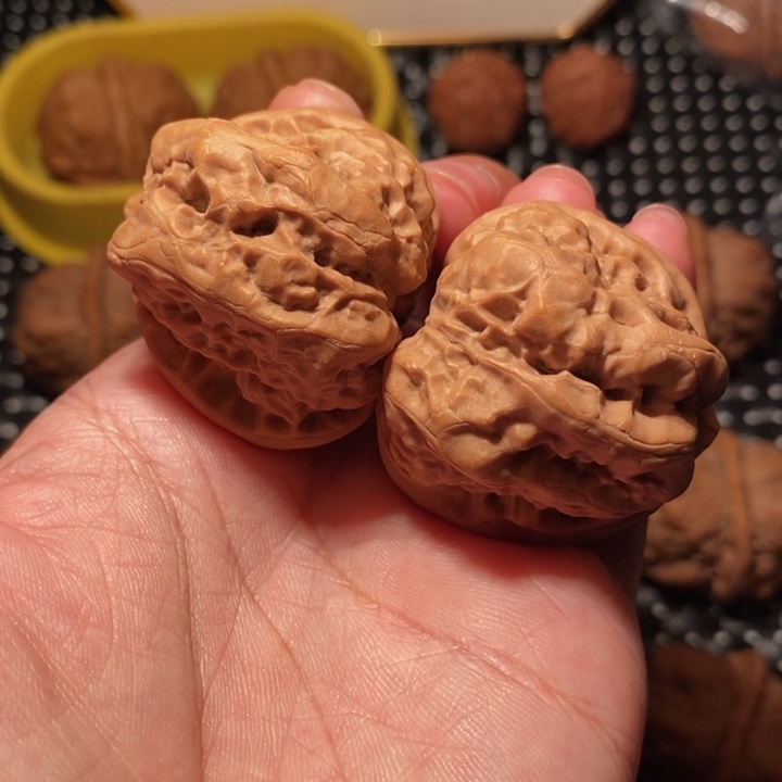 把件文玩核桃八腿肌肉蛙