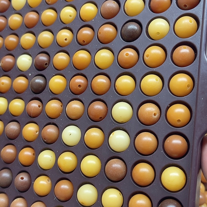 白玉菩提吊坠微瑕11风化圆珠100颗卡灯牌宠100颗