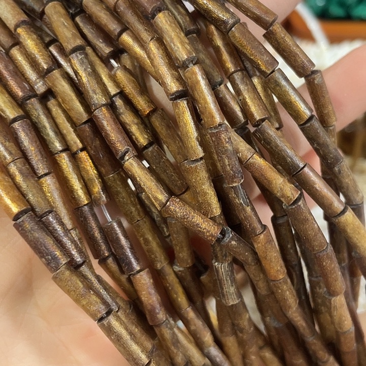 玛瑙/玉髓合金珠宝半成品一条血豆豆老枝管珠