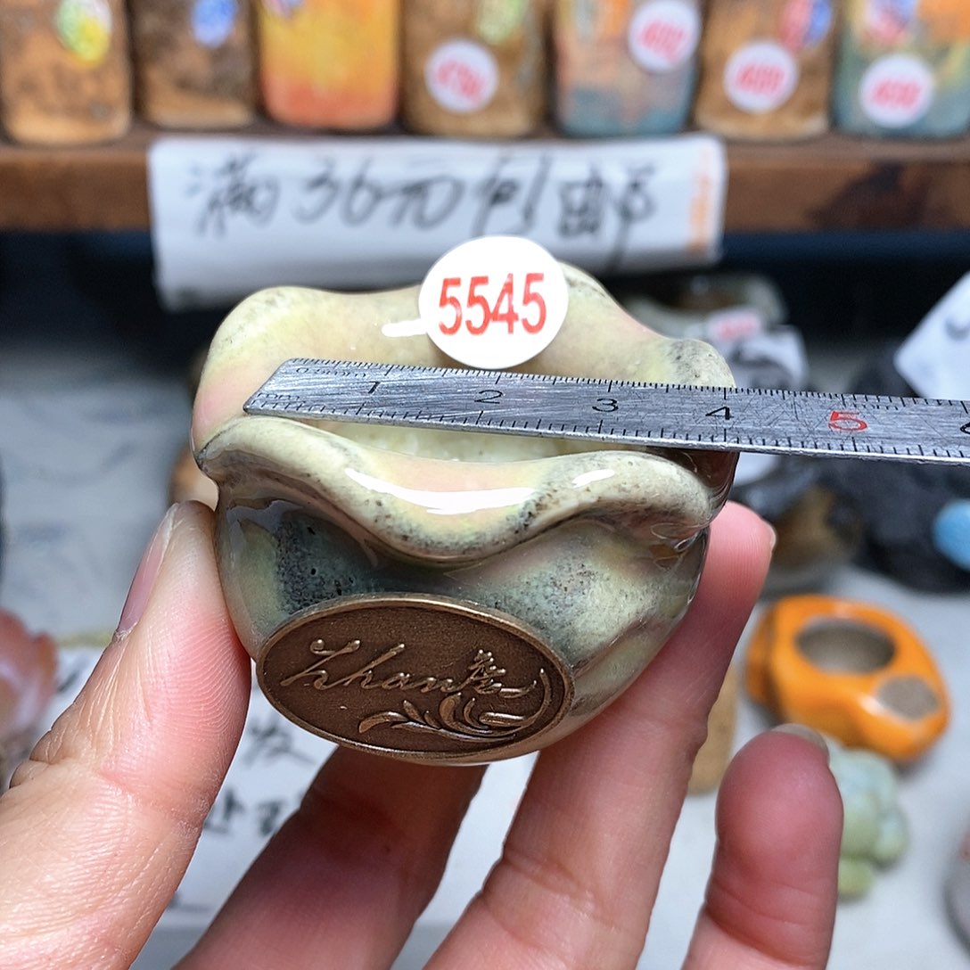 红陶处理的，处理