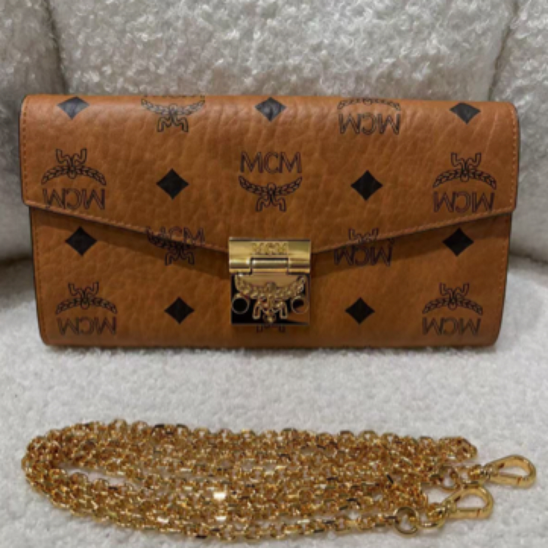 99新 MCM 链条包小号，可单肩可斜挎，尺寸：3 x 7x 1cm0632