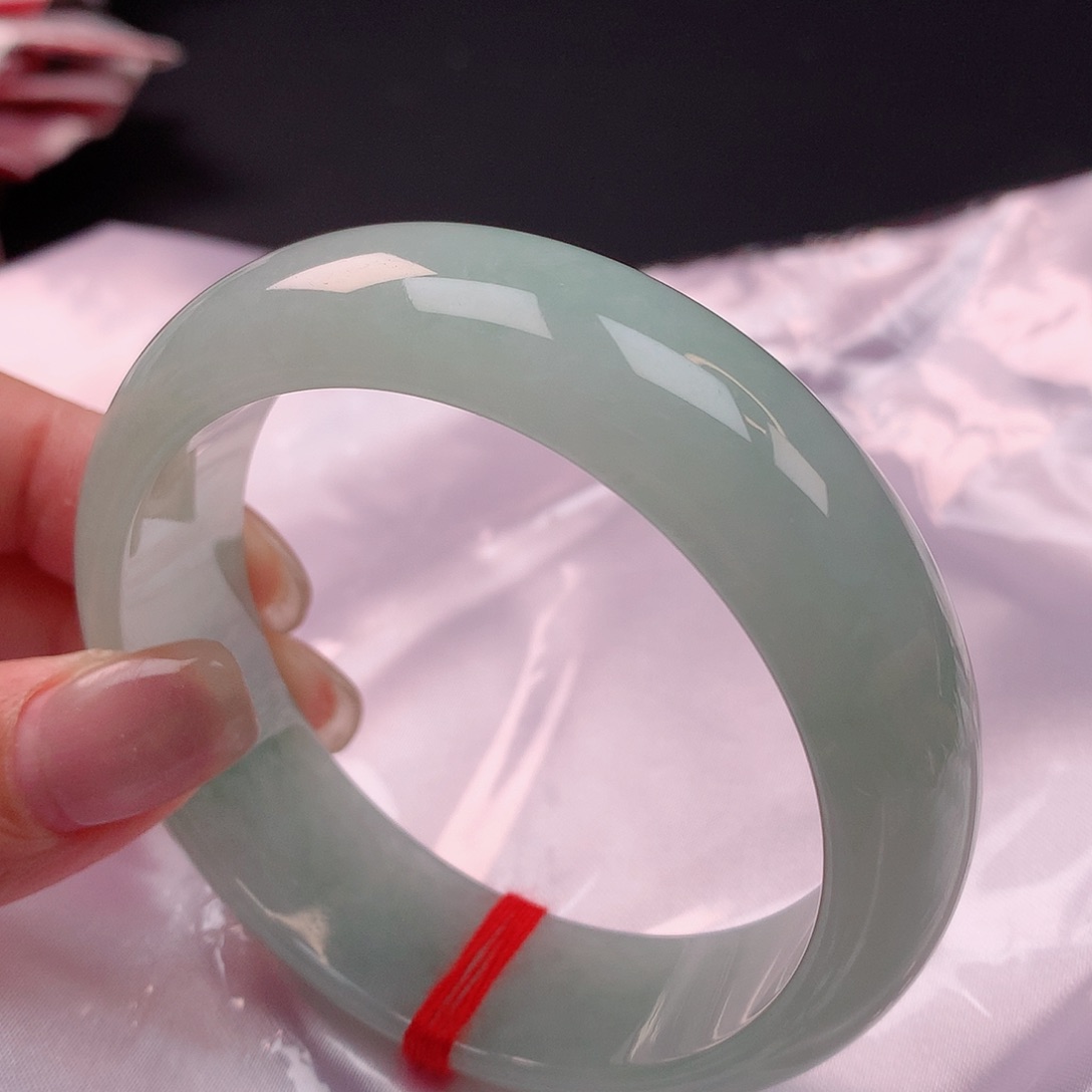 【闪购商品】未镶嵌手镯翡翠58