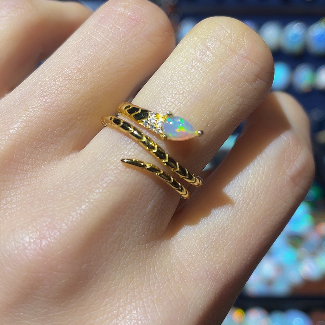 欧泊欧泊戒指银S925镶嵌