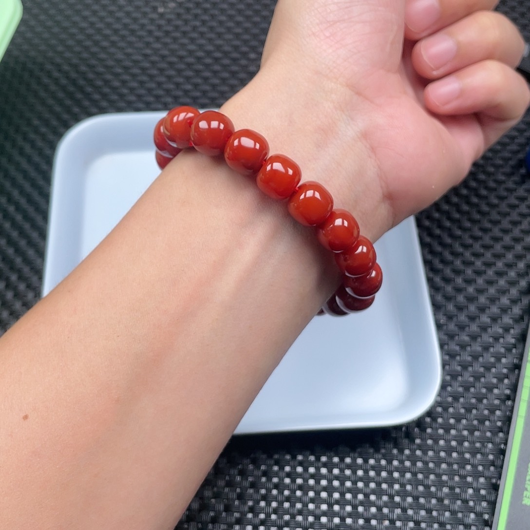 南红玛瑙11mm柿子红老型手链整串19颗未镶嵌