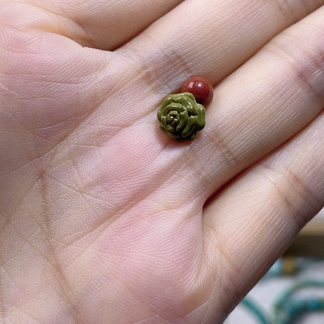 未镶嵌配饰南红玛瑙