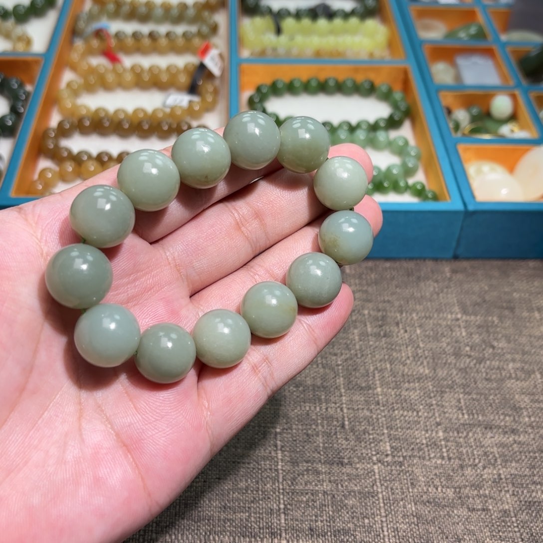 和田玉未镶嵌手串16MM