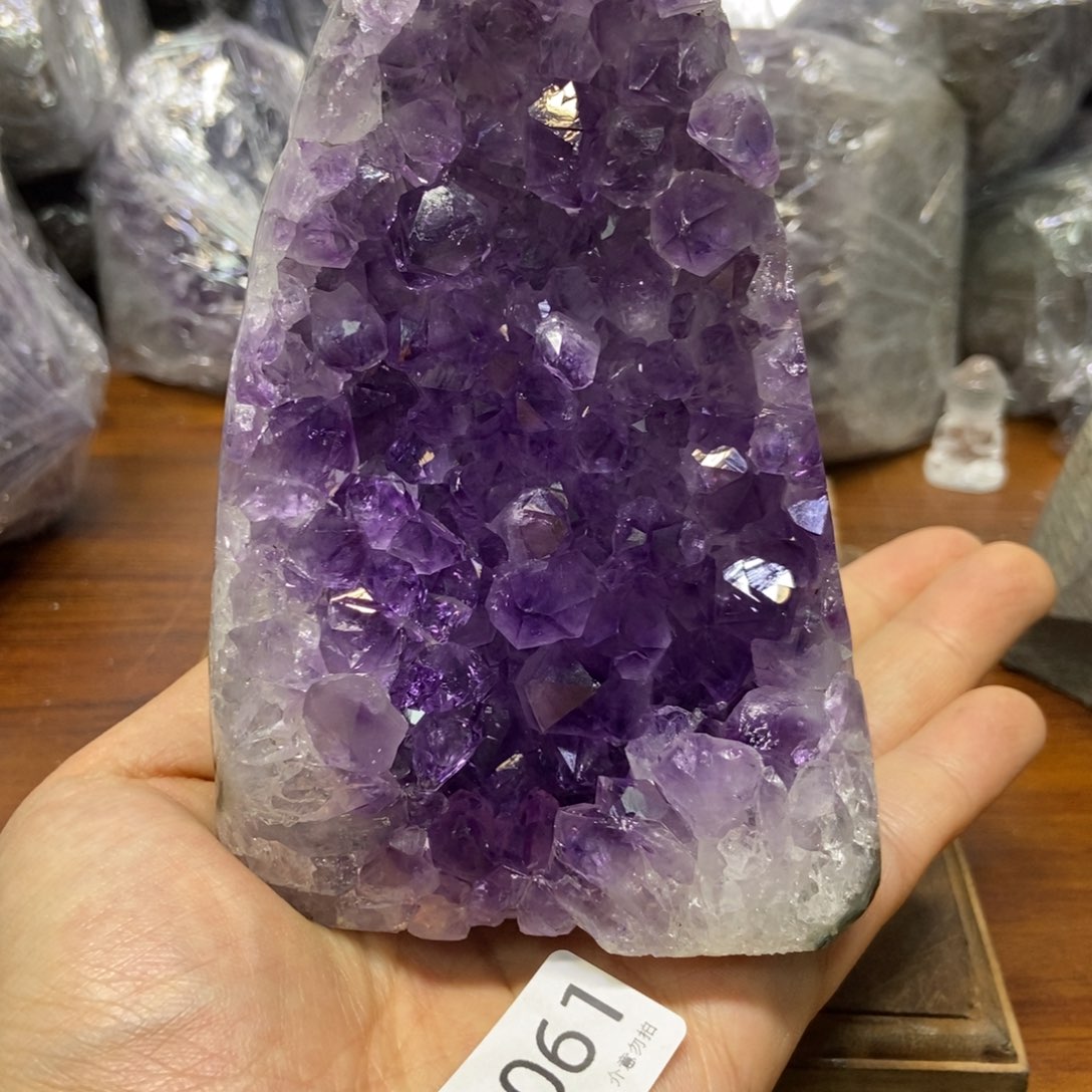 天然水晶摆件未镶嵌水晶