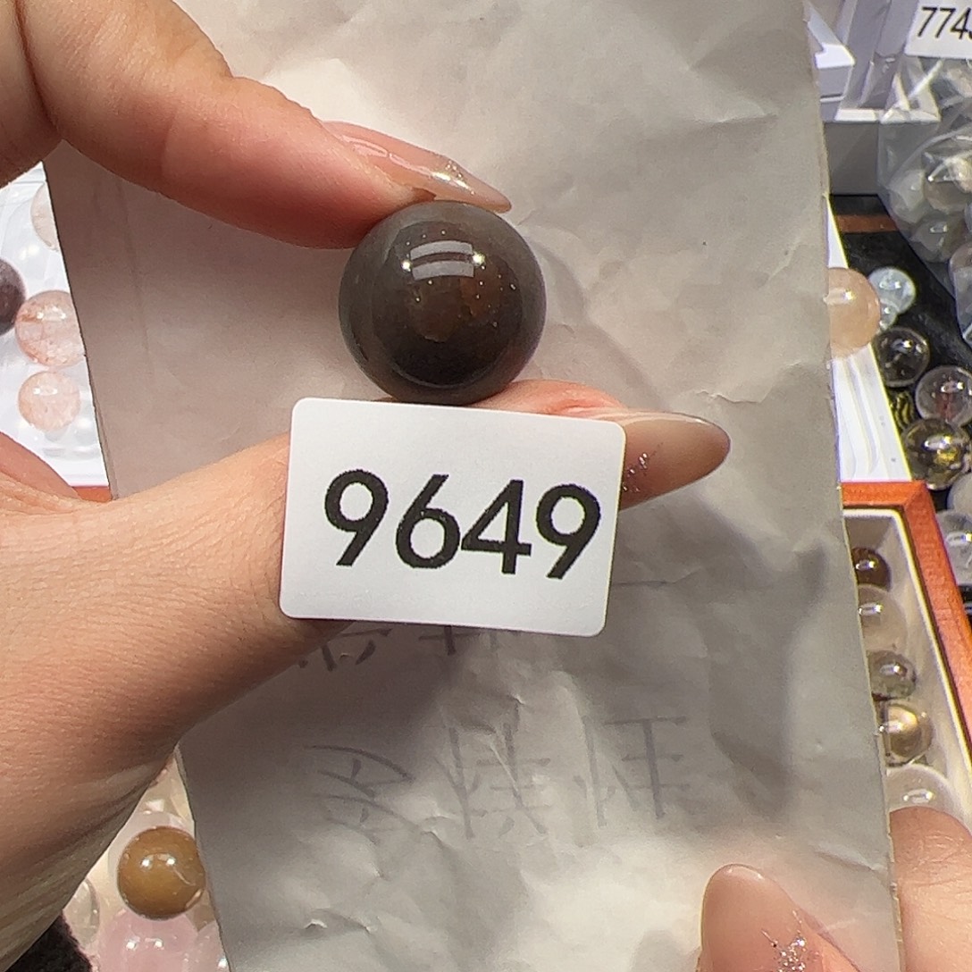 大型摆件（非配饰）未镶嵌水晶