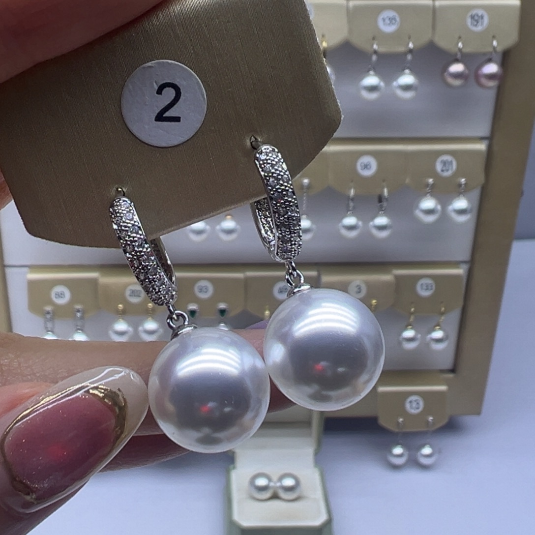淡水珍珠银S925镶嵌耳饰
