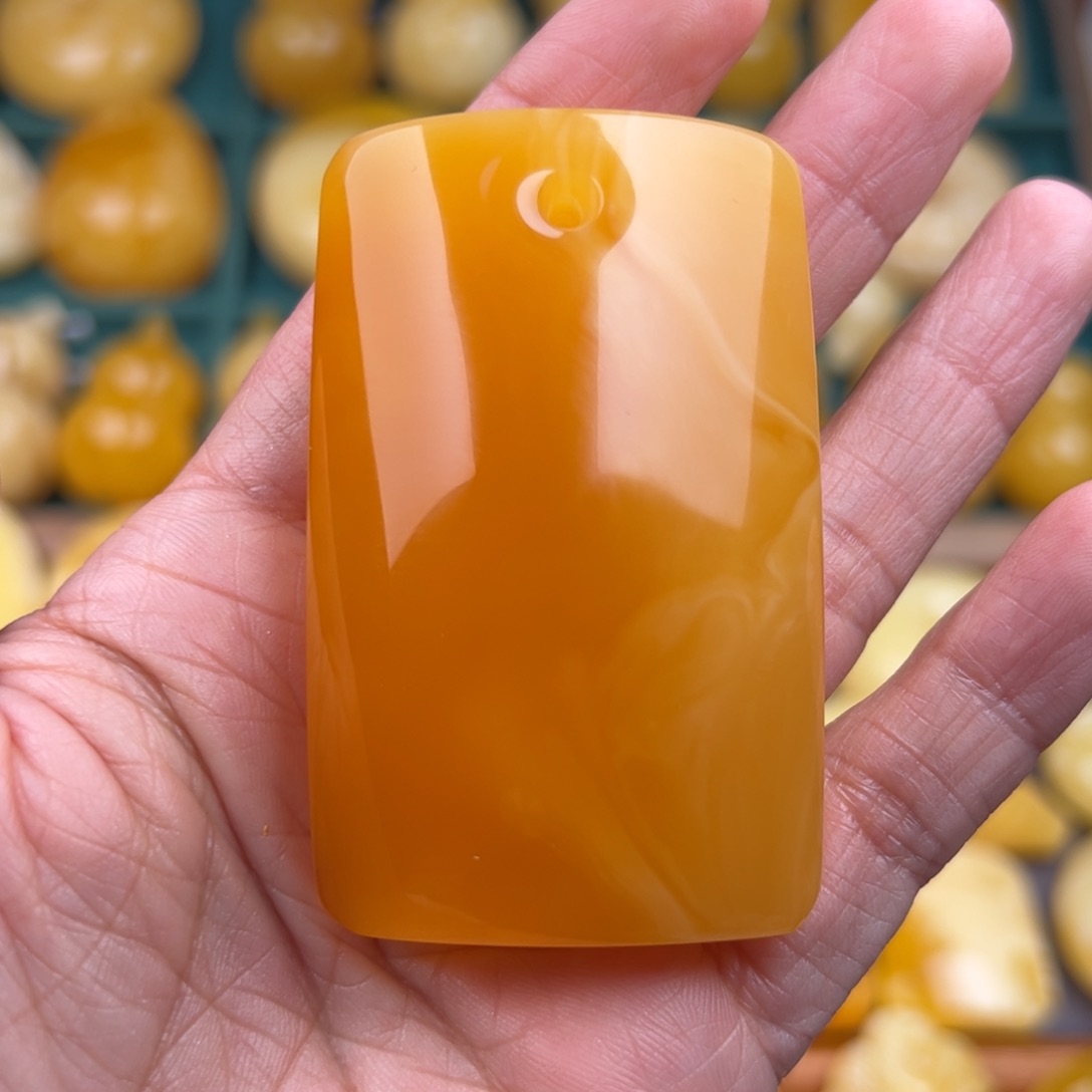 琥珀颈饰未镶嵌纯天然琥珀蜜蜡无优化