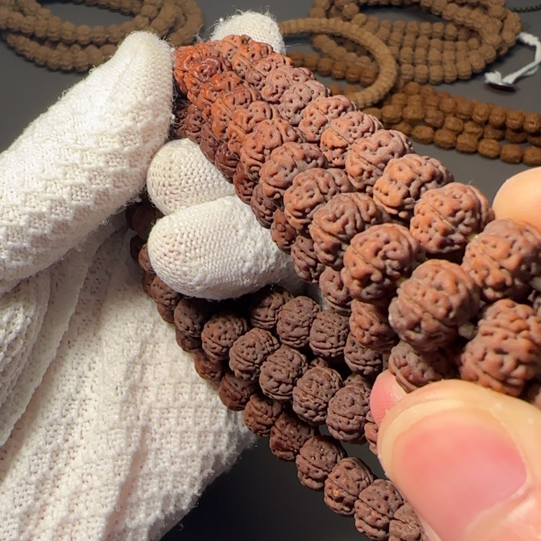 …***金刚菩提吊坠顶级勿里达老树王108