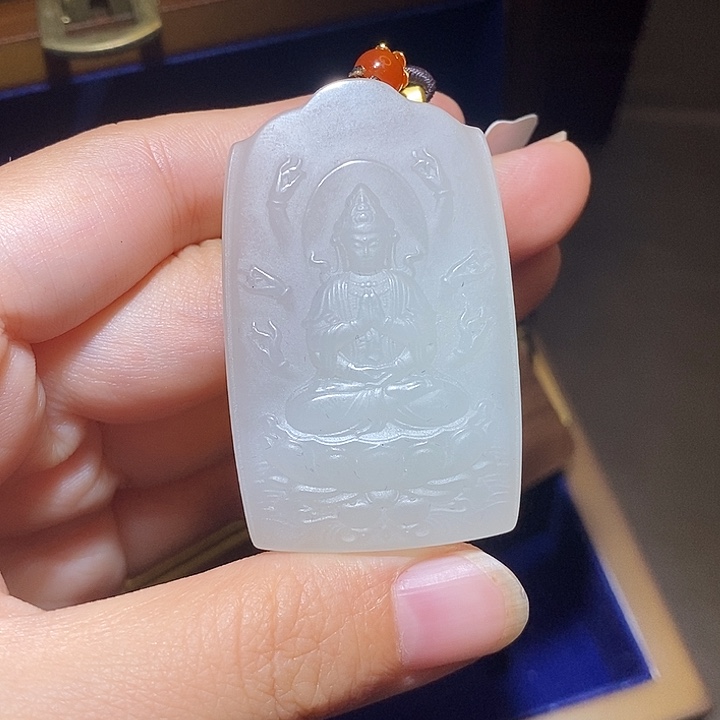 和田玉未镶嵌挂件张****o