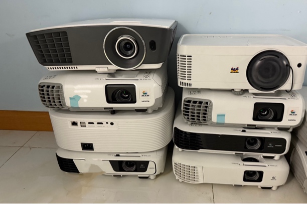 高清投影 配件包邮