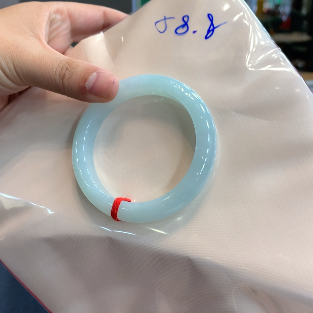 翡翠未镶嵌手镯手镯