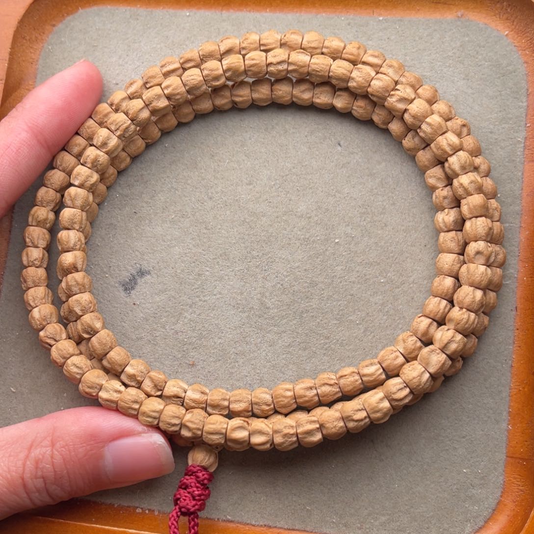 柏香籽/百香籽手串尺寸6.3