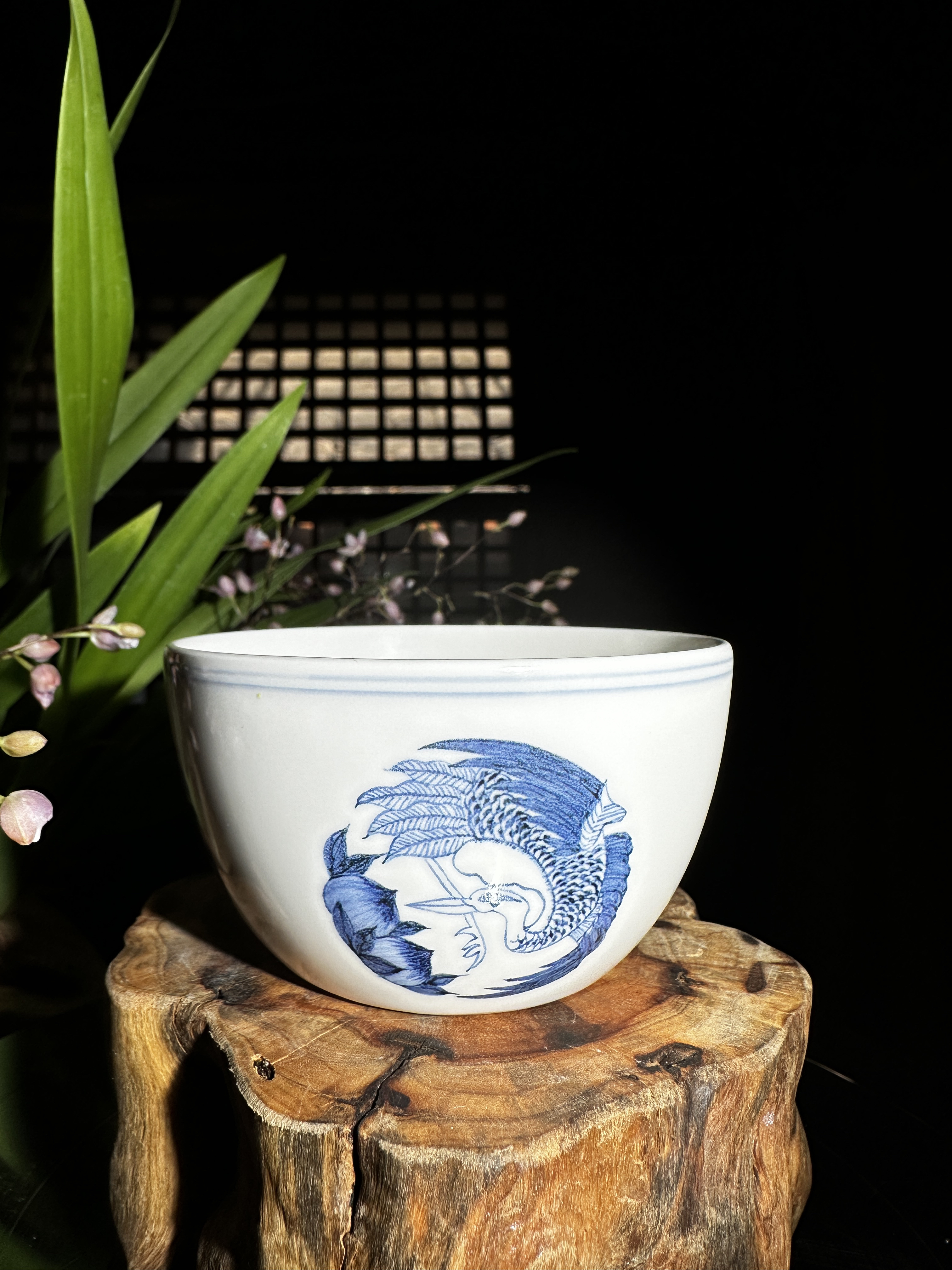 瑞鹤献寿 青花团纹 卧足杯