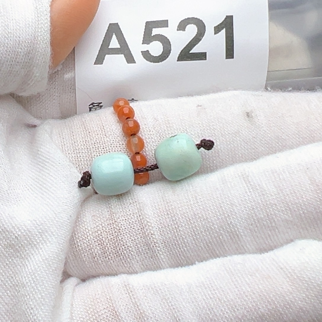 南红玛瑙未镶嵌珠宝奇石