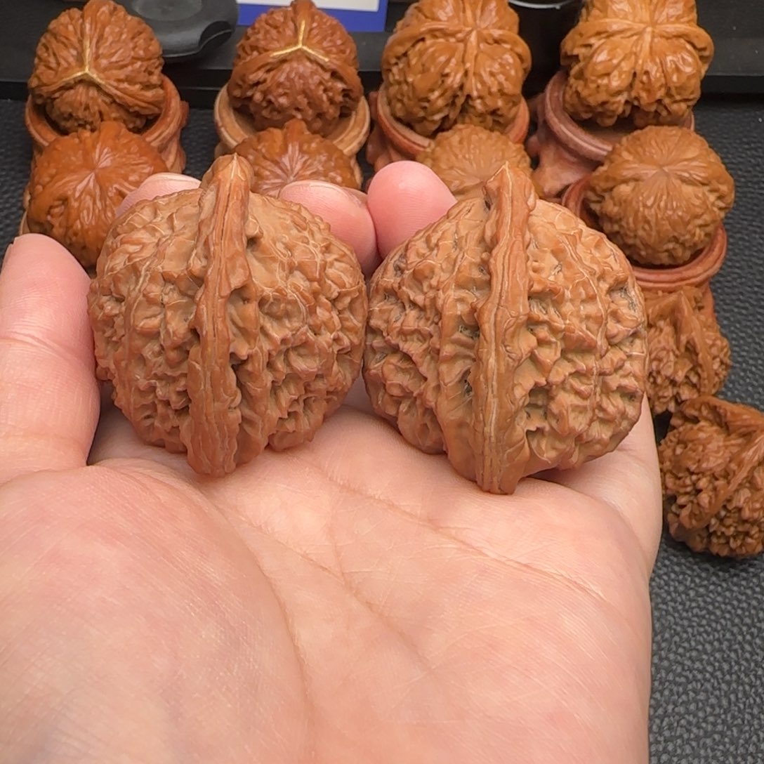 把件文玩核桃三角白全品43