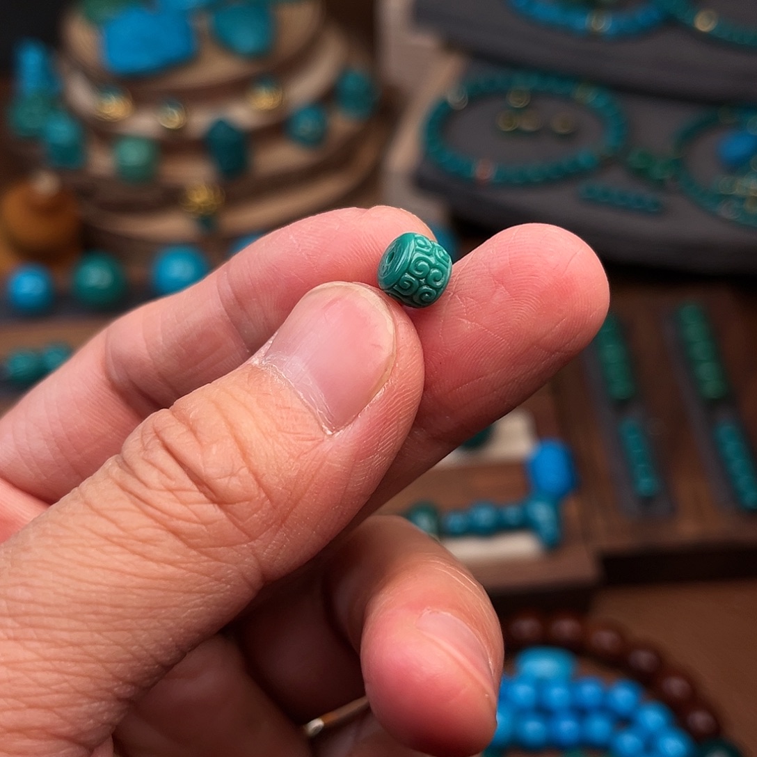 绿松石未镶嵌手串