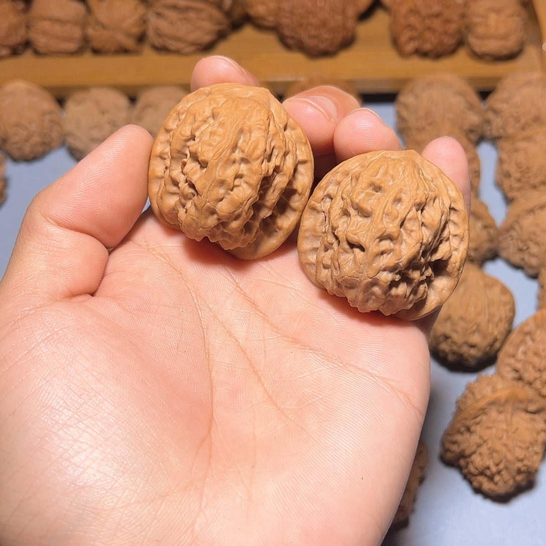 文玩核桃把件一***兽38原生态无药野狼