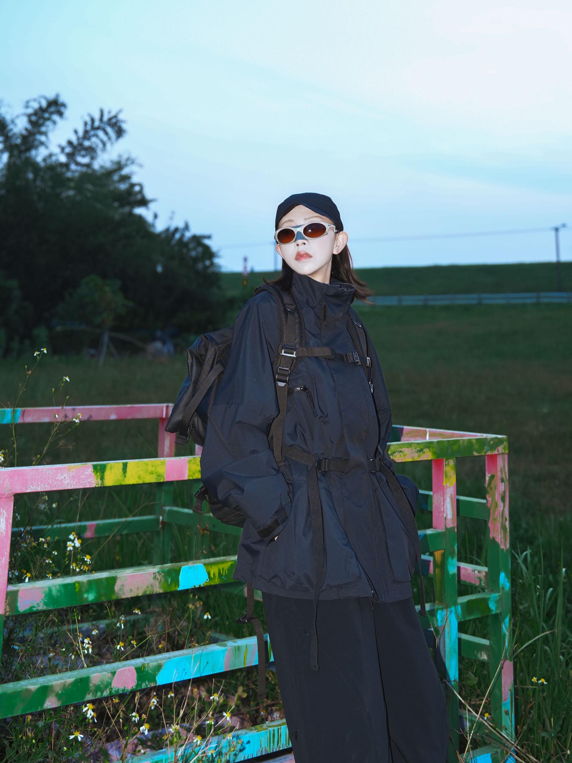 失物招领潮牌女装 2025秋季新款男女同款外套道袍冲锋衣23198