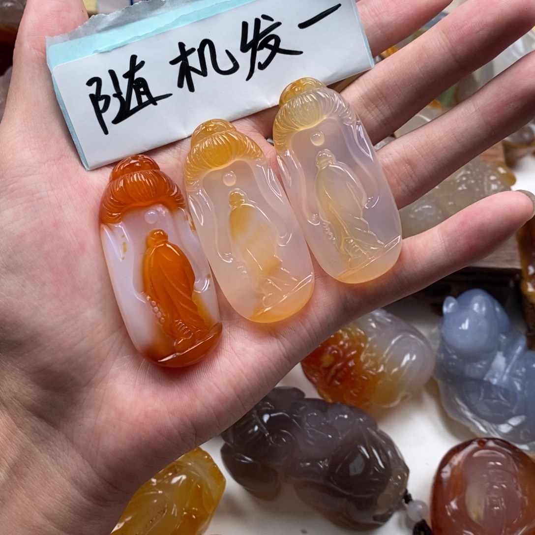 玛瑙/玉髓未镶嵌颈饰