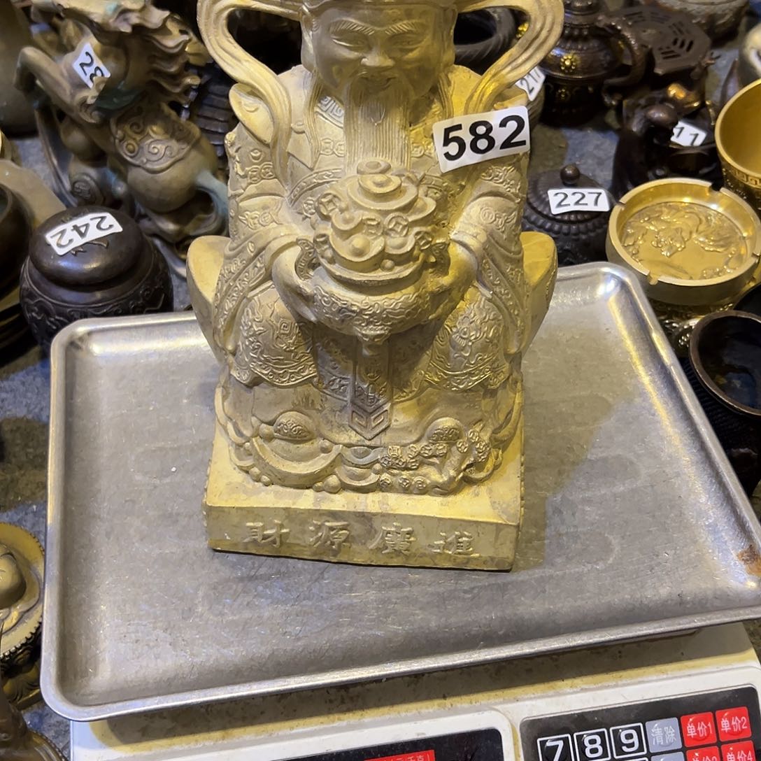 8***表黄铜摆件，文房摆件