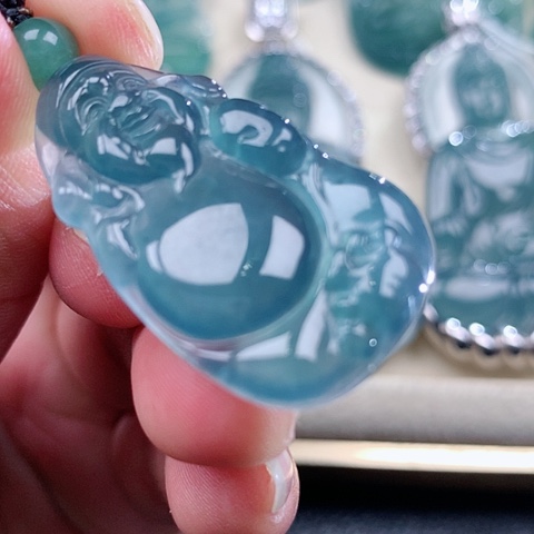 【闪购商品】翡翠颈饰未镶嵌天然翡翠