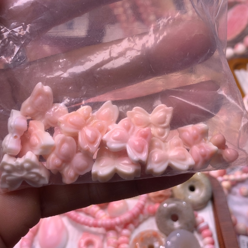 【闪购商品】查罗石颈饰合金2个50元