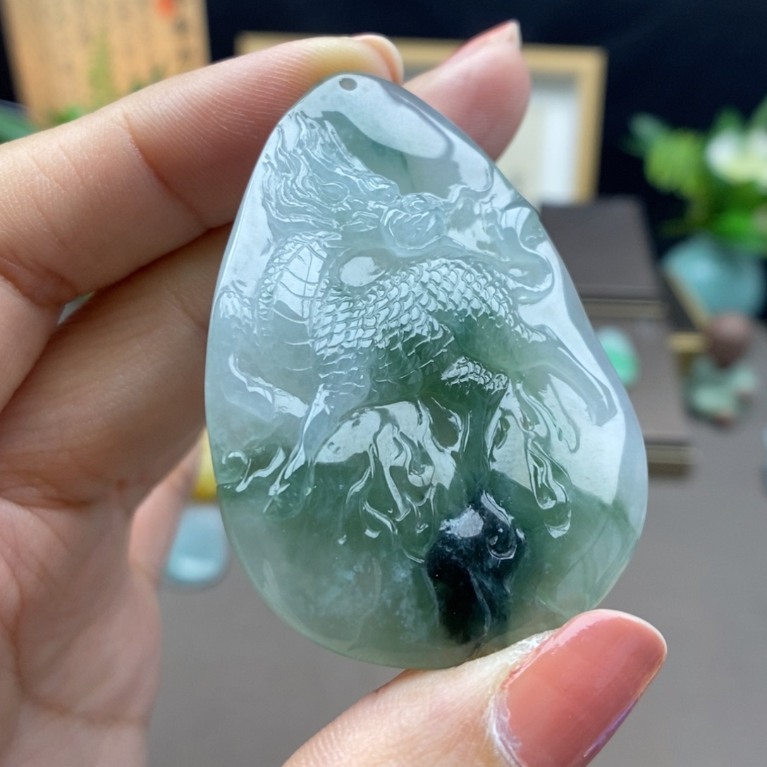 翡翠未镶嵌颈饰吊坠59