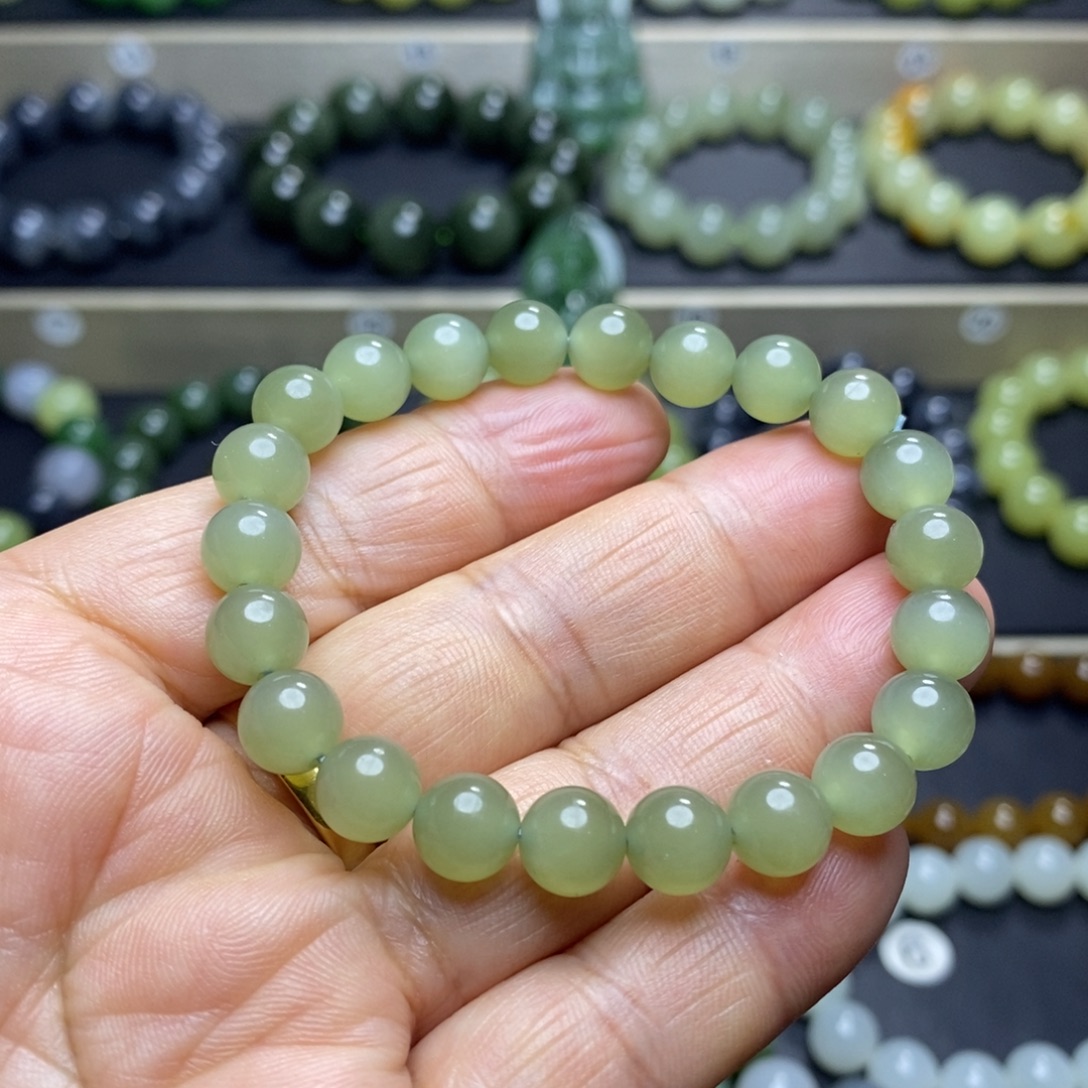 和田玉未镶嵌手串