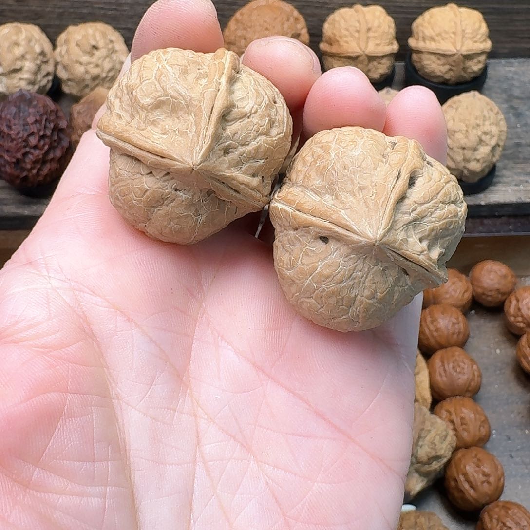 文玩核桃吊坠14圆三刀3️⃣34尺寸