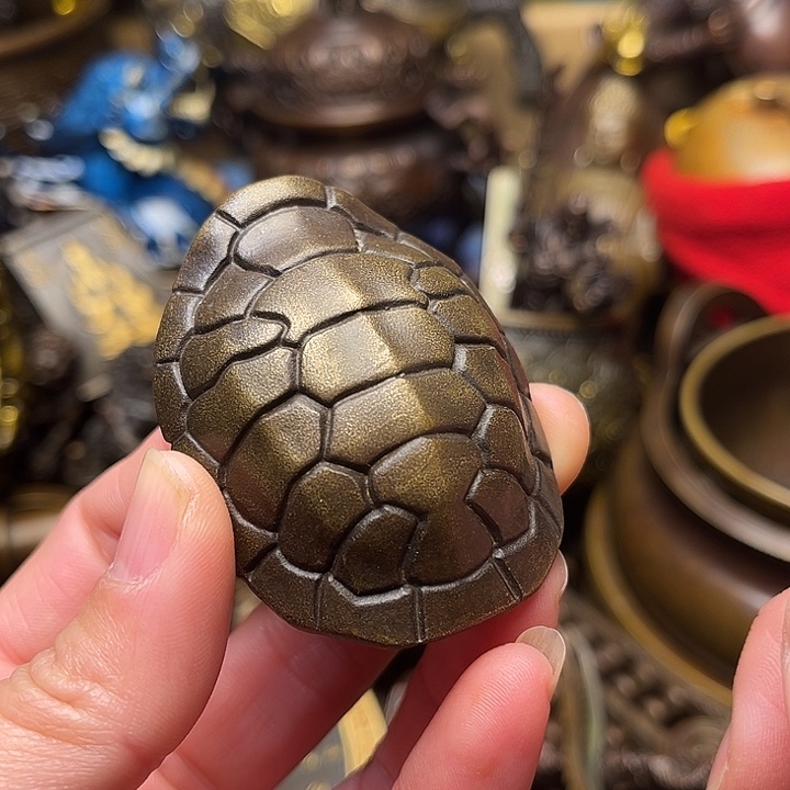 精美铜器批发档口