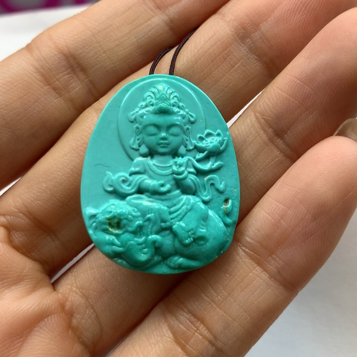绿松石配饰未镶嵌