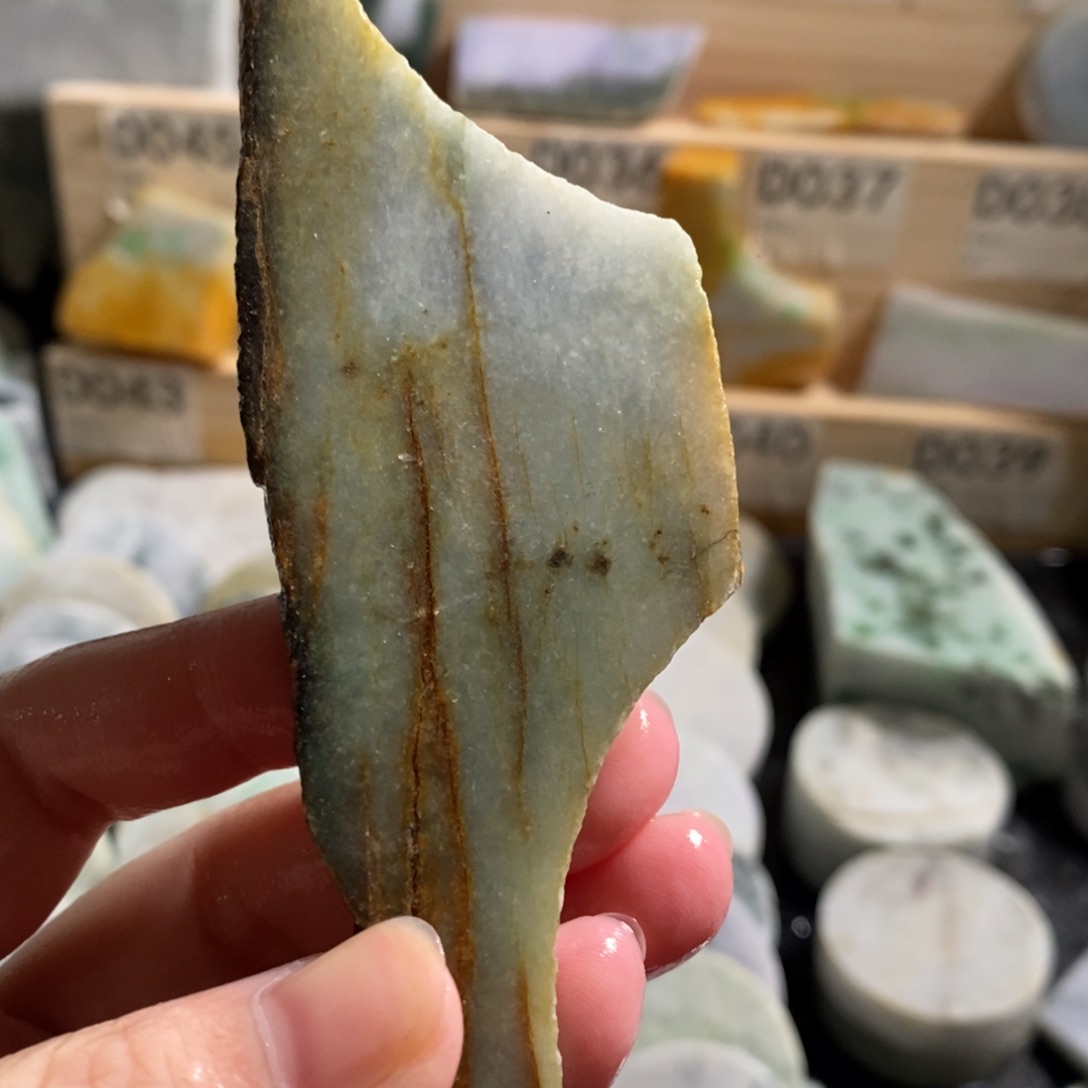 颈饰未镶嵌翡翠天然翡翠