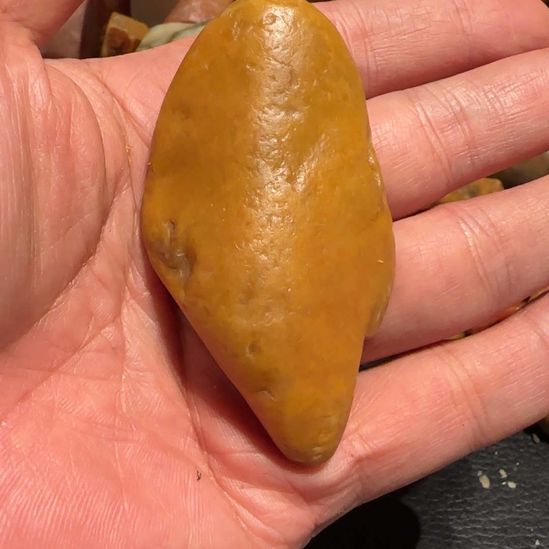 老挝石一*阳田黄原石，