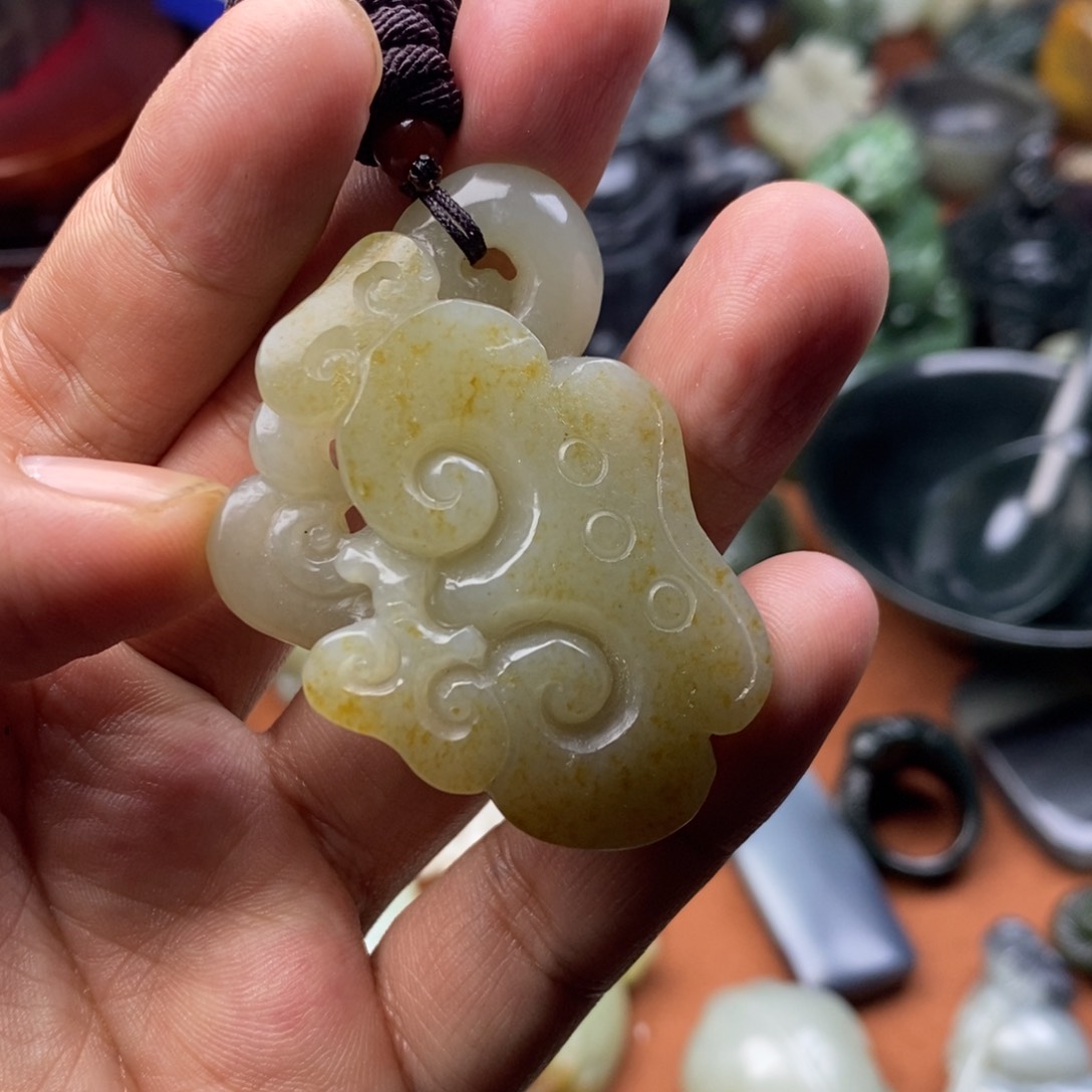 和田玉挂件未镶嵌