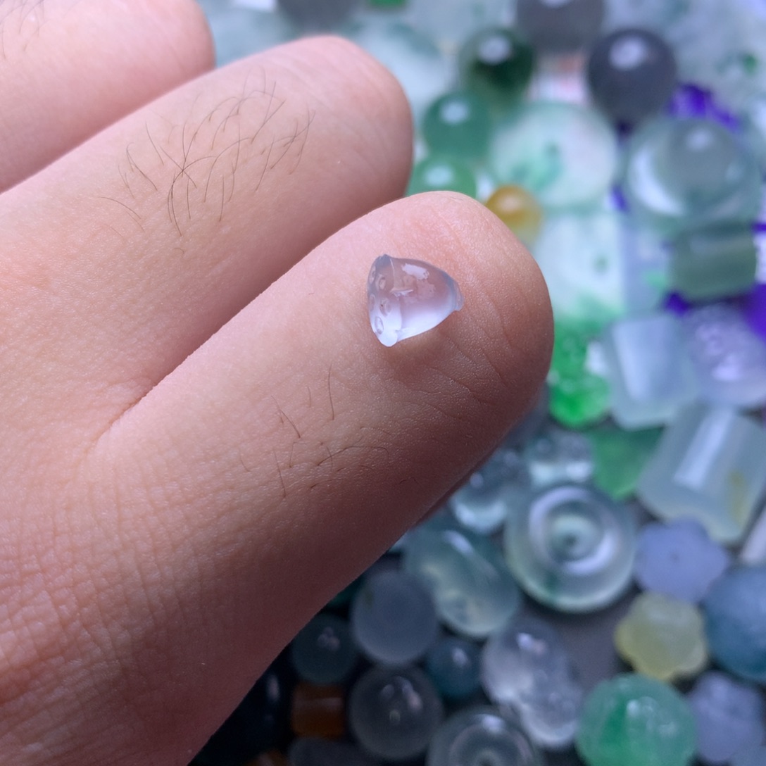 爱***嬴定制翡翠未镶嵌挂件