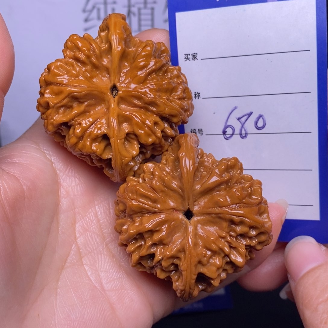 文玩核桃把件680/53官帽色差