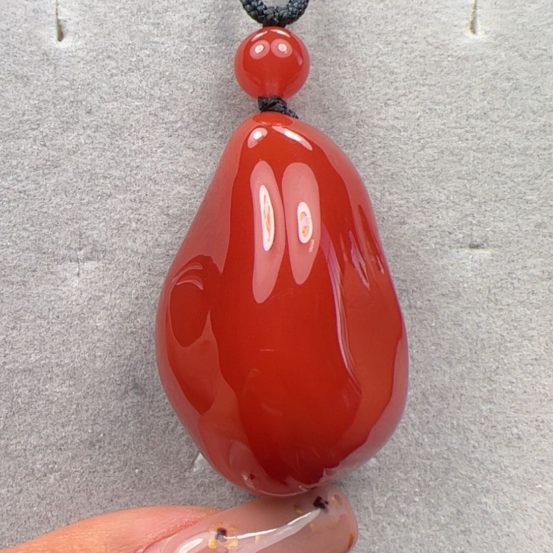 未镶嵌随型吊坠南红玛瑙