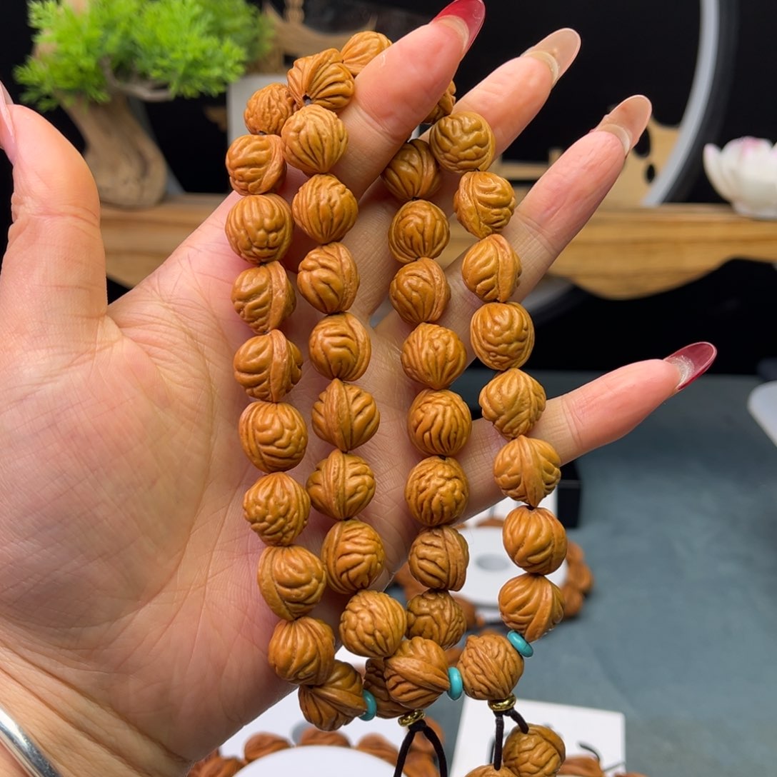 桃核手串13小金豆手持