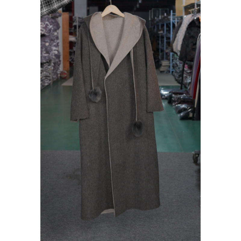 气质显瘦连帽款时尚大衣 2372