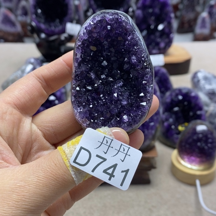 大型摆件（非配饰）未镶嵌水晶