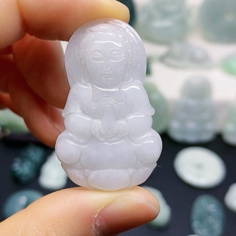 翡翠颈饰未镶嵌吊坠