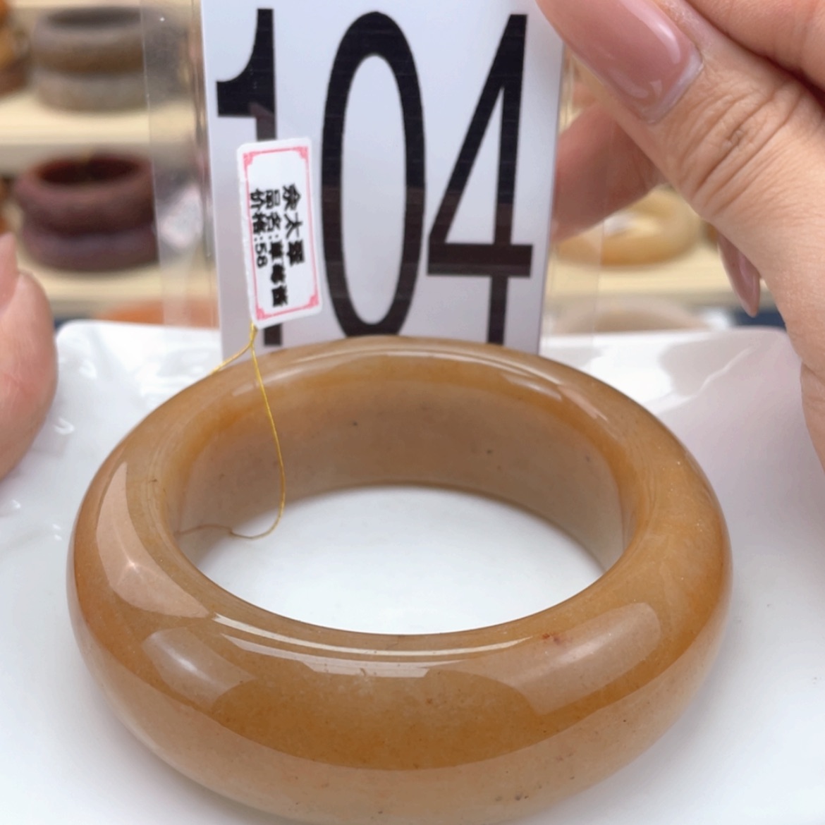 【闪购商品】石英质玉手镯未镶嵌