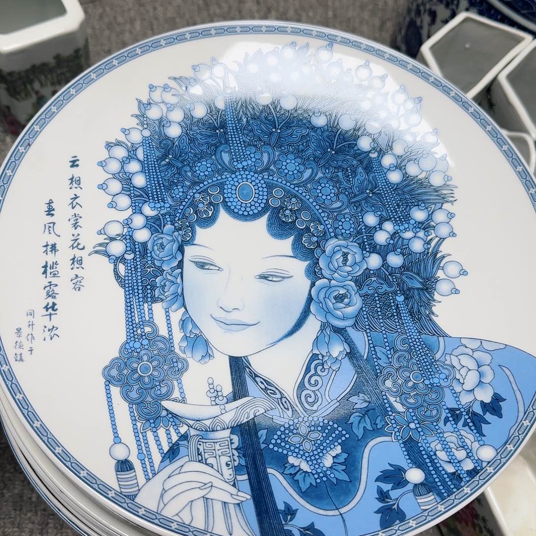 摆件瓷器的工艺技术水平