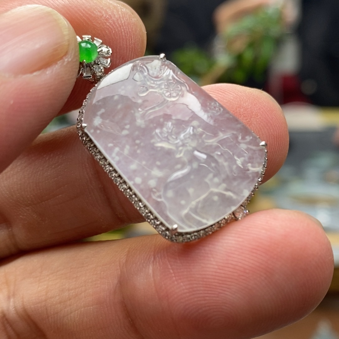 翡翠颈饰18K金镶嵌挂件