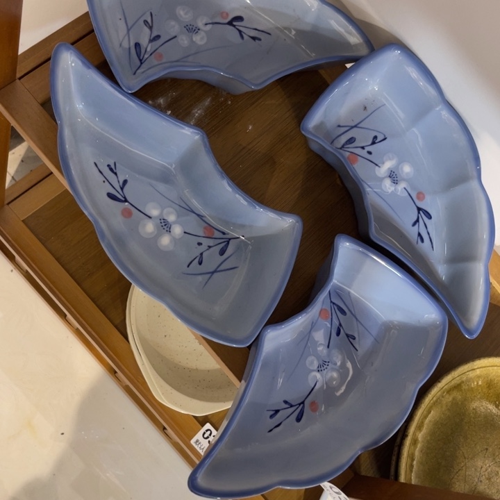 紫砂满28元包邮发货。默认微瑕 不退不换105